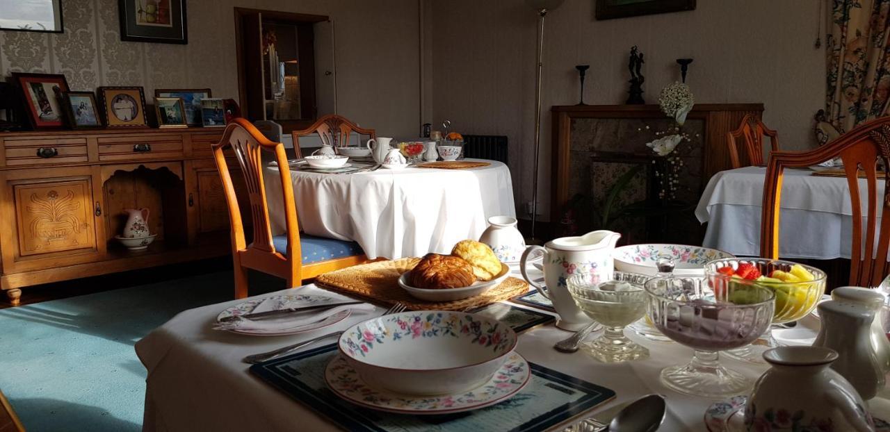 Wychwood House Bed & Breakfast Penally Bagian luar foto