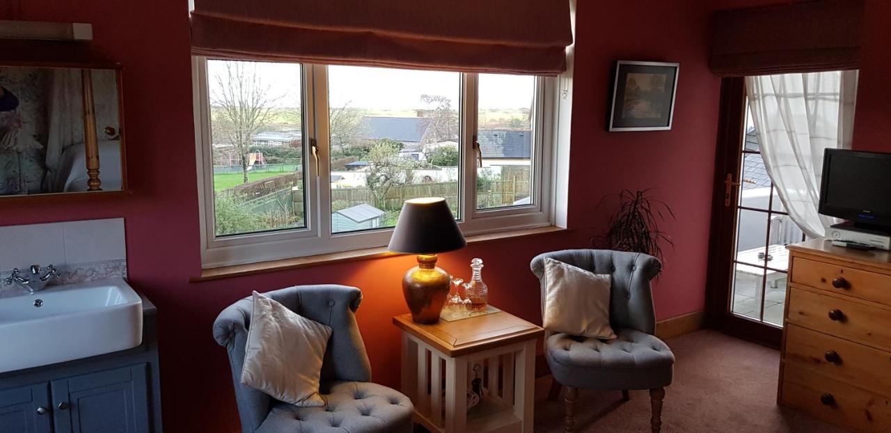 Wychwood House Bed & Breakfast Penally Bagian luar foto