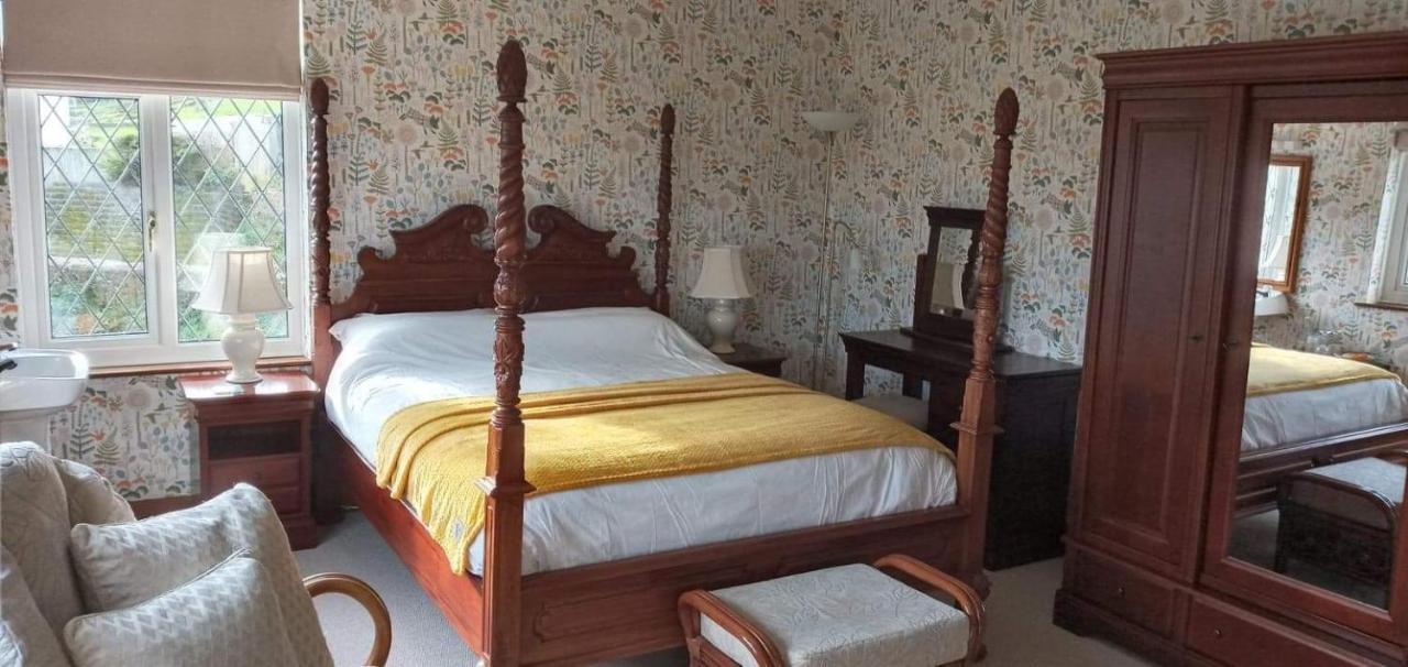 Wychwood House Bed & Breakfast Penally Ruang foto