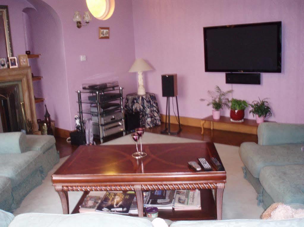 Wychwood House Bed & Breakfast Penally Bagian luar foto